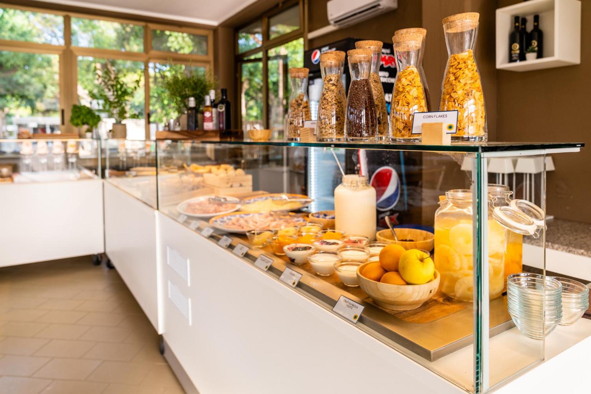 Club Del Sole Viareggio Family Collection